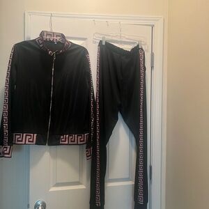 Chic Black and Pink Geometric Track Suit